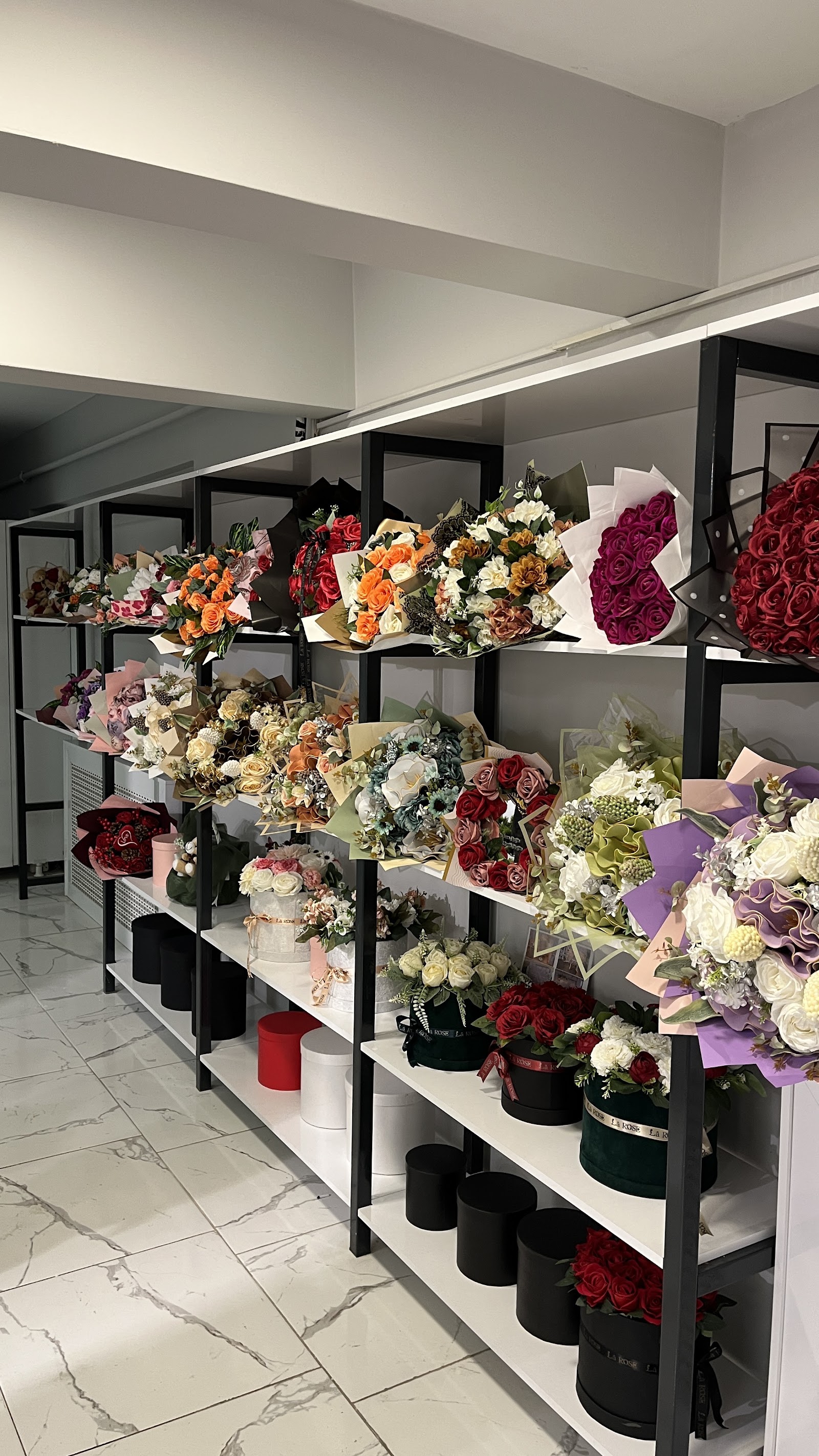 La Rose Çiçek Muş
